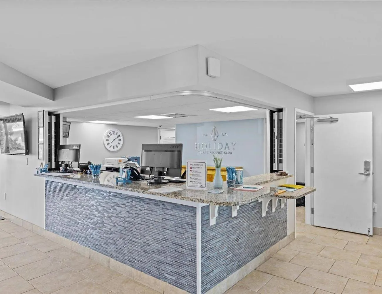 Holiday Surf And Racquet Unit 217 Destin Holiday home