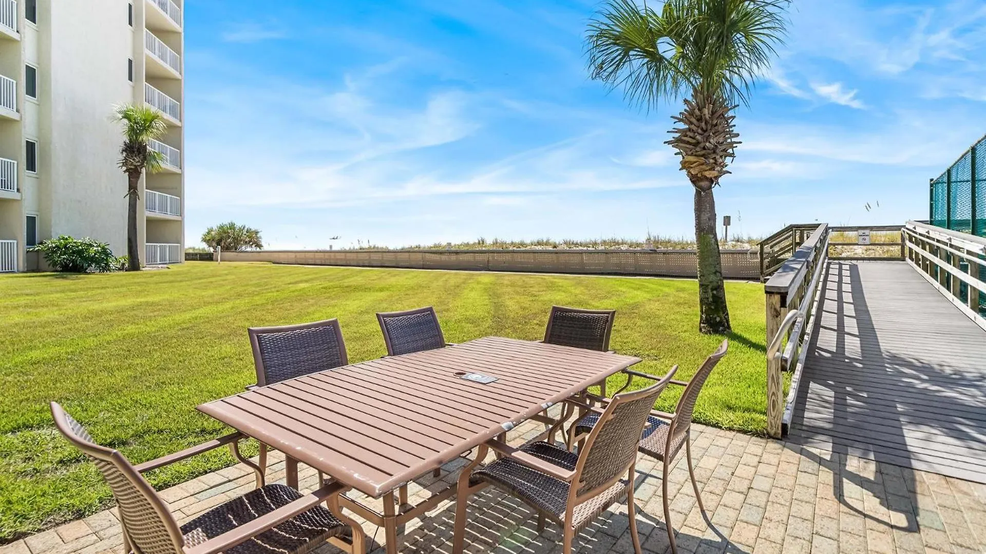 Holiday Surf And Racquet Unit 217 Destin Holiday home